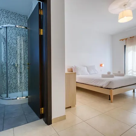 Lejlighed Your Spacious 3br In The Heart Of St'julians By 360 Estates