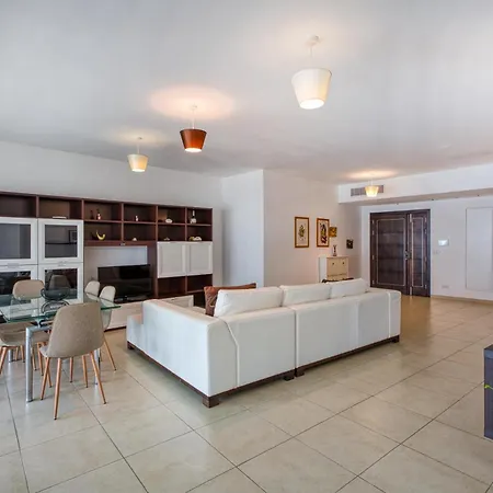 Your Spacious 3br In The Heart Of St'julians By 360 Estates Saint Julian's